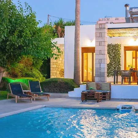 Mathios Villa